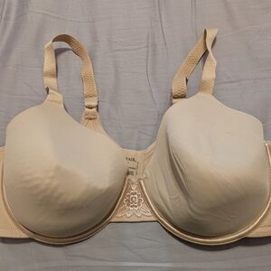 Vanity Fair Women's Cream Bra